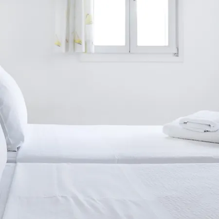 San Antonio Summer House 3* Piso Livadi