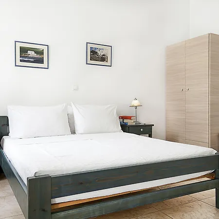 Otel San Antonio Summer House Piso Livadi