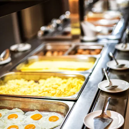 Otel San Antonio Summer House Piso Livadi